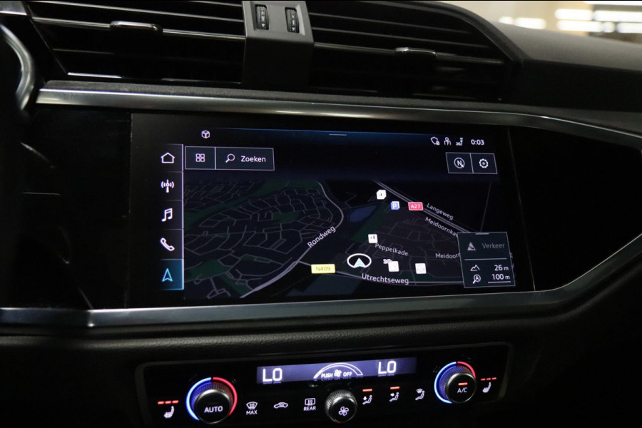 Audi RSQ3 Sportback TFSI RS Pano/Sonos/Camera/Carplay/RSStoelen/BOMVOL