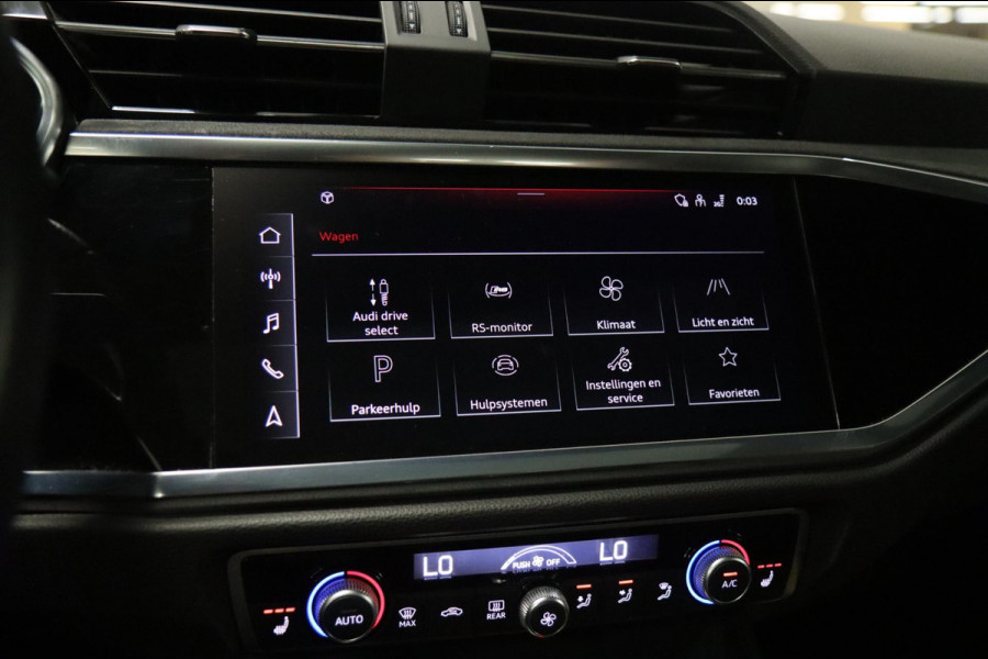 Audi RSQ3 Sportback TFSI RS Pano/Sonos/Camera/Carplay/RSStoelen/BOMVOL