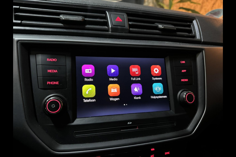 Seat Ibiza 1.0 TSI Style Business Intense Garantie Camera Carplay Cruise Xenon RIjklaar