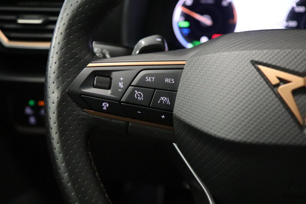 CUPRA Leon 1.4 e-Hybrid VZ Performance /STOELV/SFEERV/CARPLAY/CAM/VOL