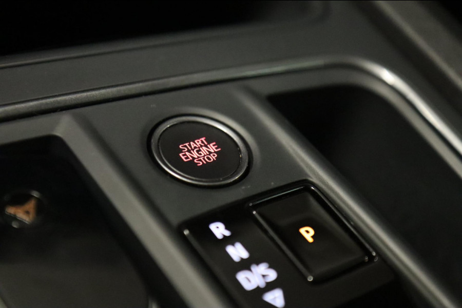 CUPRA Leon 1.4 e-Hybrid VZ Performance /STOELV/SFEERV/CARPLAY/CAM/VOL