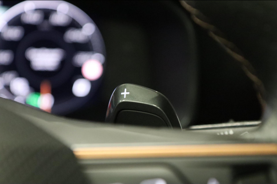 CUPRA Leon 1.4 e-Hybrid VZ Performance /STOELV/SFEERV/CARPLAY/CAM/VOL