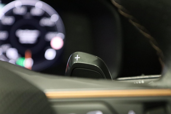 CUPRA Leon 1.4 e-Hybrid VZ Performance /STOELV/SFEERV/CARPLAY/CAM/VOL