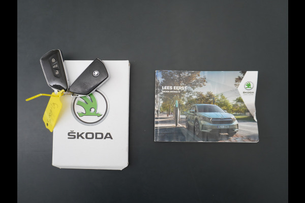 Škoda ENYAQ iV 60 Navi Ecc Adaptieve Cruise Control CameraApple Carplay Android Keyless Led Pdc DabBusiness Edition Plus Stoelverwarming Bluetooth Dodehoek detector Draadloze tel.lader Rijstrooksensor Regen-Lichtsensor Origineel Nederlandse 1e Eigenaar Auto nieuwprijs €51.910,-
