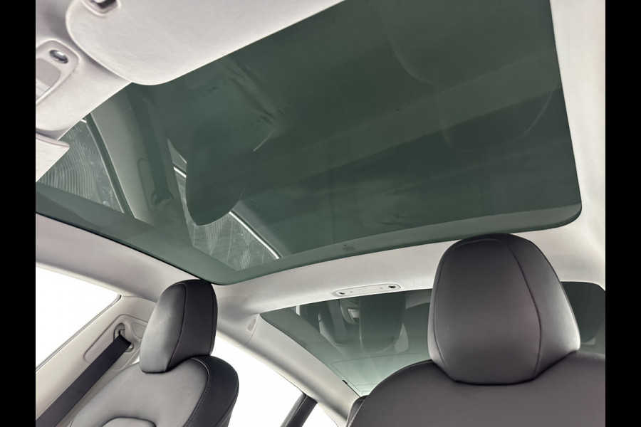 Tesla Model 3 Standard RWD Plus 60 kWh [ 3-Fase ] (INCL-BTW) Aut. *PANO | AUTO-PILOT | NAPPA-LEATHER | KEYLESS | FULL-LED | MEMORY-PACK | SURROUND-VIEW | DAB | CARPLAY | DIGI-COCKPIT | LANE-ASSIST | HEATED-COMFORT-SEATS | 19"ALU*
