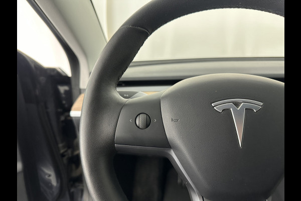 Tesla Model 3 Standard RWD Plus 60 kWh [ 3-Fase ] (INCL-BTW) Aut. *PANO | AUTO-PILOT | NAPPA-LEATHER | KEYLESS | FULL-LED | MEMORY-PACK | SURROUND-VIEW | DAB | CARPLAY | DIGI-COCKPIT | LANE-ASSIST | HEATED-COMFORT-SEATS | 19"ALU*