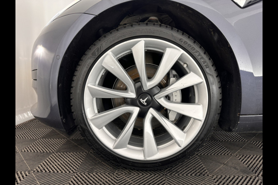 Tesla Model 3 Standard RWD Plus 60 kWh [ 3-Fase ] (INCL-BTW) Aut. *PANO | AUTO-PILOT | NAPPA-LEATHER | KEYLESS | FULL-LED | MEMORY-PACK | SURROUND-VIEW | DAB | CARPLAY | DIGI-COCKPIT | LANE-ASSIST | HEATED-COMFORT-SEATS | 19"ALU*