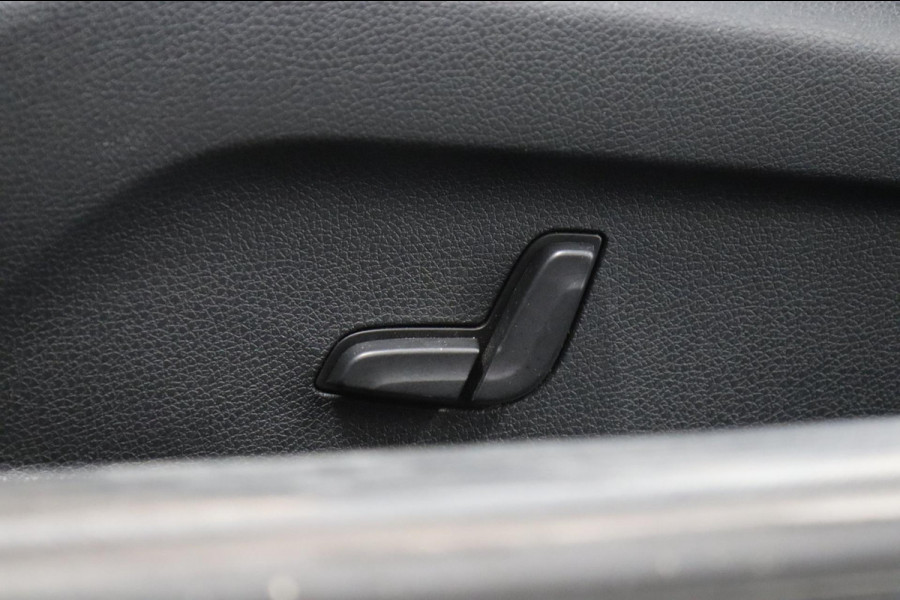 Mercedes-Benz C-Klasse Cabrio 180 STOELV/NAV/CAMERA/LEER/VOL