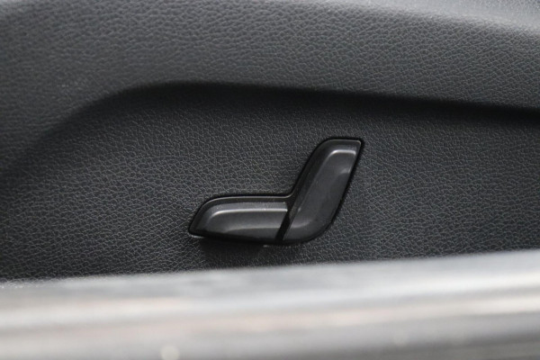 Mercedes-Benz C-Klasse Cabrio 180 STOELV/NAV/CAMERA/LEER/VOL