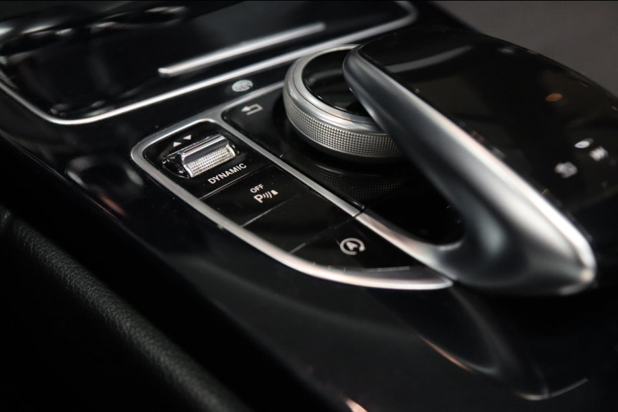 Mercedes-Benz C-Klasse Cabrio 180 STOELV/NAV/CAMERA/LEER/VOL