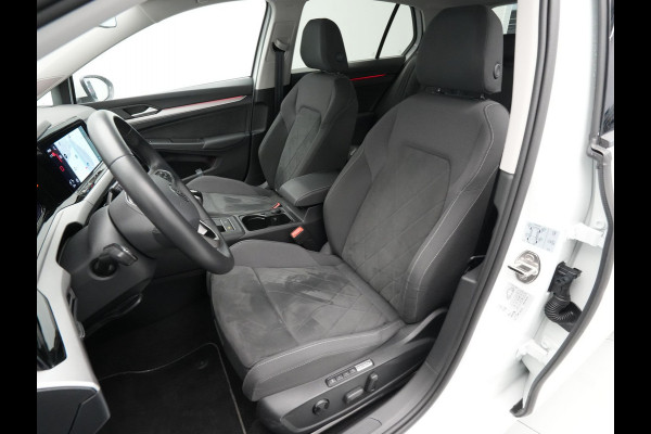 Volkswagen Golf 1.0 TSI 110pk Life Business Navigatie Memory Stoelverwarming Acc