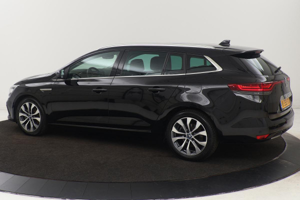 Renault Mégane 1.6 E-Tech Plug-In Hybrid Business Edition One | Head-Up | Leder | Stoel & stuurverwarming | Camera | BOSE Sound | Keyless | Navigatie | Full LED