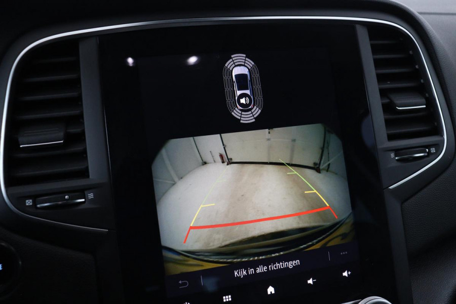 Renault Mégane 1.6 E-Tech Plug-In Hybrid Business Edition One | Head-Up | Leder | Stoel & stuurverwarming | Camera | BOSE Sound | Keyless | Navigatie | Full LED