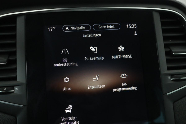 Renault Mégane 1.6 E-Tech Plug-In Hybrid Business Edition One | Head-Up | Leder | Stoel & stuurverwarming | Camera | BOSE Sound | Keyless | Navigatie | Full LED