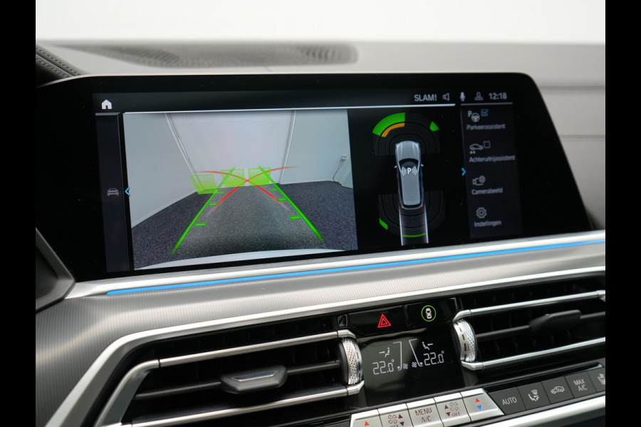 BMW X5 xDrive45e M Sport Plug In Hybrid 394pk Dealer O.H. PHEV | Panodak | Luchtvering | Lederen Sporstoelen Memory & Massage | Stoelventilatie | Harman Kardon | Head Up | Navigatie | Apple Carplay | Sfeerverlichting | Laser LED | DAB |