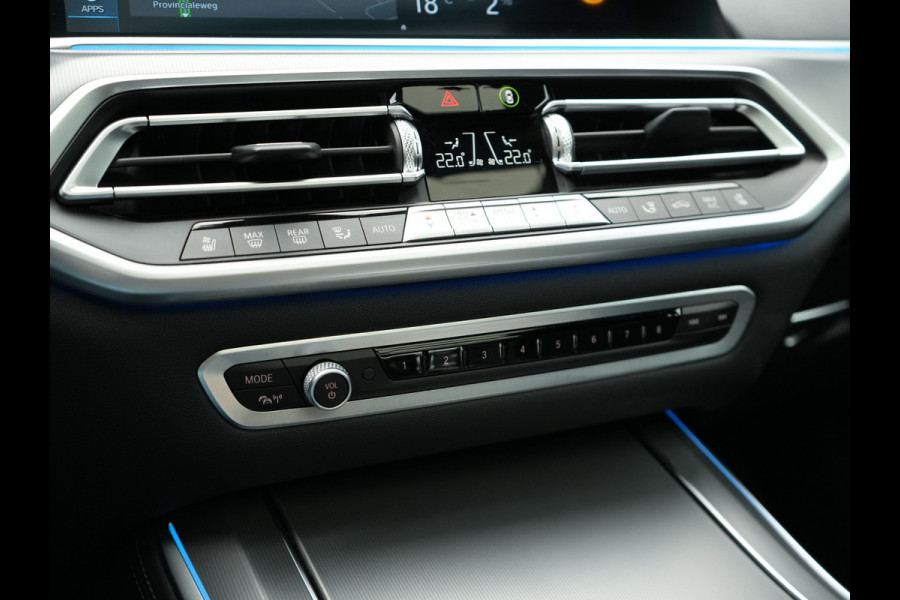 BMW X5 xDrive45e M Sport Plug In Hybrid 394pk Dealer O.H. PHEV | Panodak | Luchtvering | Lederen Sporstoelen Memory & Massage | Stoelventilatie | Harman Kardon | Head Up | Navigatie | Apple Carplay | Sfeerverlichting | Laser LED | DAB |