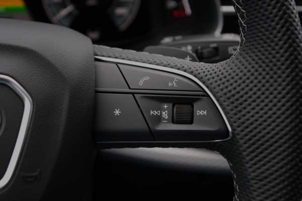 Audi Q7 60 TFSI e 490 PK quattro Pro Line S Competition, Panoramadak, RS-Sportstoelen, Head-Up, Trekhaak
