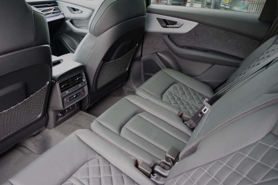 Audi Q7 60 TFSI e 490 PK quattro Pro Line S Competition, Panoramadak, RS-Sportstoelen, Head-Up, Trekhaak
