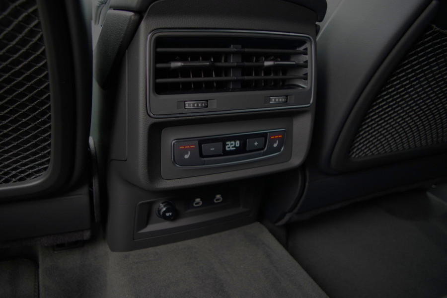 Audi Q7 60 TFSI e 490 PK quattro Pro Line S Competition, Panoramadak, RS-Sportstoelen, Head-Up, Trekhaak