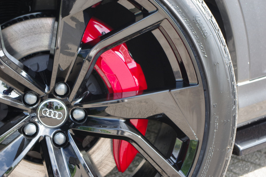 Audi Q7 60 TFSI e 490 PK quattro Pro Line S Competition, Panoramadak, RS-Sportstoelen, Head-Up, Trekhaak