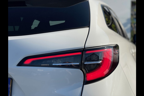 Toyota Corolla Touring Sports 2.0 Hybrid Team D | CarPlay | Camera | ACC | LED | Keyless | DAB+