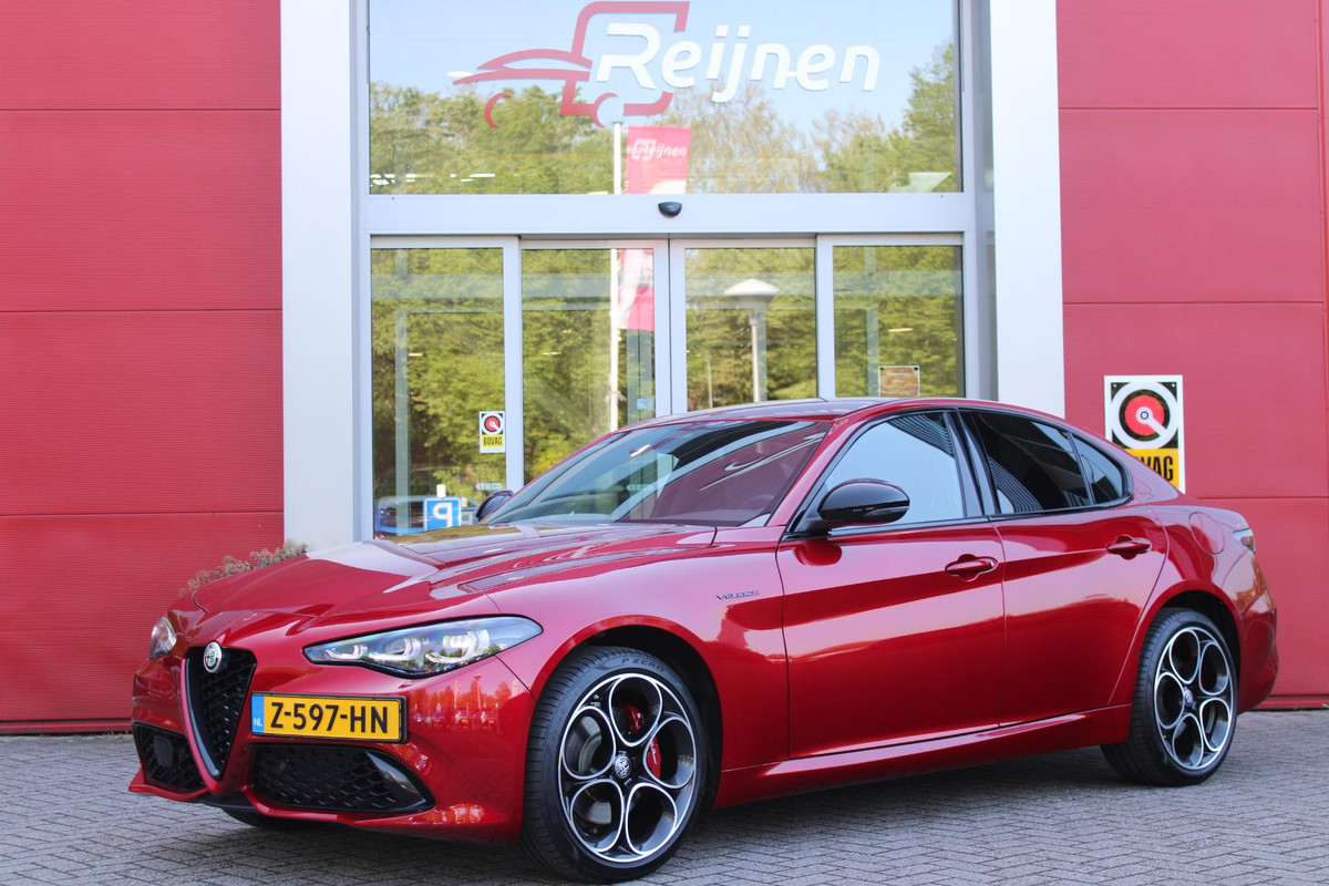 Alfa Romeo Giulia 2.0 T 280PK GME AWD VELOCE | ROSSO ETNA | SPERDIFFERENTIEEL Q4 | HARMAN KARDON BEAUTIFUL SOUND PACK 900W INCLUSIEF LEDEREN DASHBOARD | ALARM SYSTEEM | RIJASSISTENPAKKET | DODEHOEK DETECTIE | ELEKTRISCH BEDIENBARE VOORSTOELEN MET GEHEUGEN FUNCTIE | LEDEREN BEKLEDING | ZWARTE HEMELBEKLEDING | FULL LED MATRIX KOPLAMPEN | NAVIGATIE | APPLE CARPLAY/ANDROID AUTO | PARKEERSENSOREN VOOR EN ACHTER | 19" "5 PETALS " LICHTMETALEN VELGEN | ROOD GESPOTEN REMKLAUWEN | ADAPTIVE CRUISE CONTROL | STOEL VERWARMING | STUUR VERWARMING | | KEYLESS ENTRY/START | Alfa Romeo Giulia 2.0 T 280PK GME AWD VELOCE | ROSSO ETNA | SPERDIFFERENTIEEL Q4 | HARMAN KARDON BEAUTIFUL SOUND PACK 900W INCLUSIEF LEDEREN DASHBOARD | ALARM SYSTEEM | RIJASSISTENPAKKET | DODEHOEK DETECTIE | ELEKTRISCH BEDIENBARE VOORSTOELEN MET GEHEUGEN FUNCTIE | LEDEREN BEKLEDING | ZWARTE HEMELBEKLEDING | FULL LED MATRIX KOPLAMPEN | NAVIGATIE | APPLE CARPLAY/ANDROID AUTO | PARKEERSENSOREN VOOR EN ACHTER | 19" "5 PETALS " LICHTMETALEN VELGEN | ROOD GESPOTEN REMKLAUWEN | ADAPTIVE CRUISE CONTROL | STOEL VERWARMING | STUUR VERWARMING | | KEYLESS ENTRY/START |