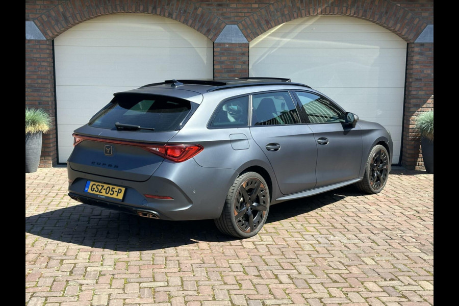 CUPRA Leon Sportstourer 1.4 TSI eHybrid PHEV FR Business Intense Panorama Carplay LED 245pk