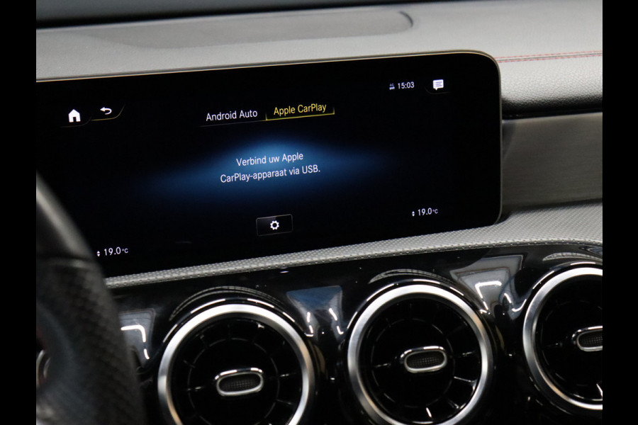 Mercedes-Benz CLA-Klasse 180 AMG Sport [APPLE CARPLAY, ANDROID, CAMERA, STOELVERWARMING, PDC V+A, HALF LEDER, CRUISE, NIEUWSTAAT]