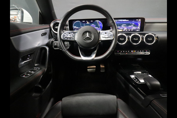 Mercedes-Benz CLA-Klasse 180 AMG Sport [APPLE CARPLAY, ANDROID, CAMERA, STOELVERWARMING, PDC V+A, HALF LEDER, CRUISE, NIEUWSTAAT]