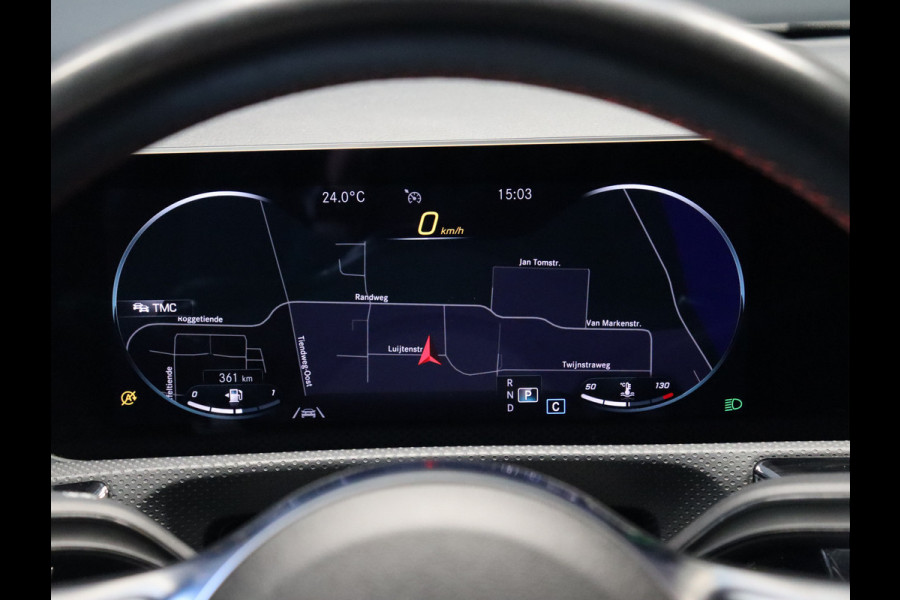 Mercedes-Benz CLA-Klasse 180 AMG Sport [APPLE CARPLAY, ANDROID, CAMERA, STOELVERWARMING, PDC V+A, HALF LEDER, CRUISE, NIEUWSTAAT]