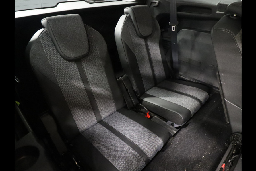 Peugeot 5008 1.2 PureTech Blue Lease Premium 7-Pers. [TREKHAAK, APPLE CARPLAY, ANDROID, CAMERA, CRUISE, NIEUWSTAAT]