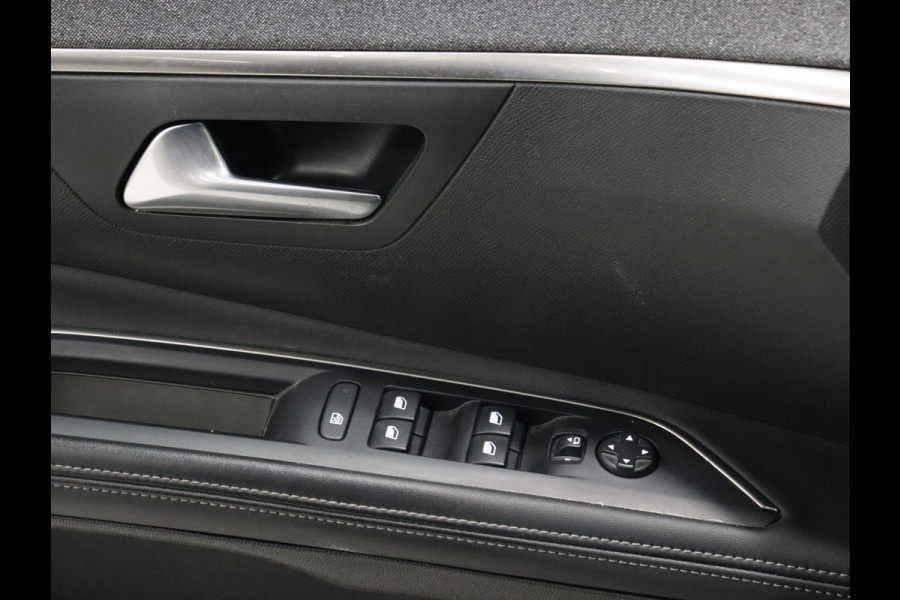 Peugeot 5008 1.2 PureTech Blue Lease Premium 7-Pers. [TREKHAAK, APPLE CARPLAY, ANDROID, CAMERA, CRUISE, NIEUWSTAAT]