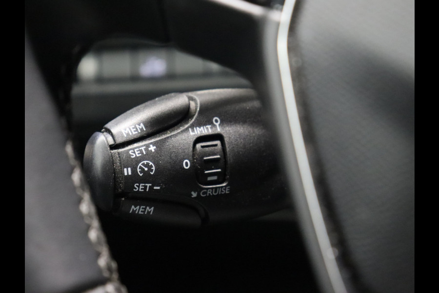 Peugeot 5008 1.2 PureTech Blue Lease Premium 7-Pers. [TREKHAAK, APPLE CARPLAY, ANDROID, CAMERA, CRUISE, NIEUWSTAAT]