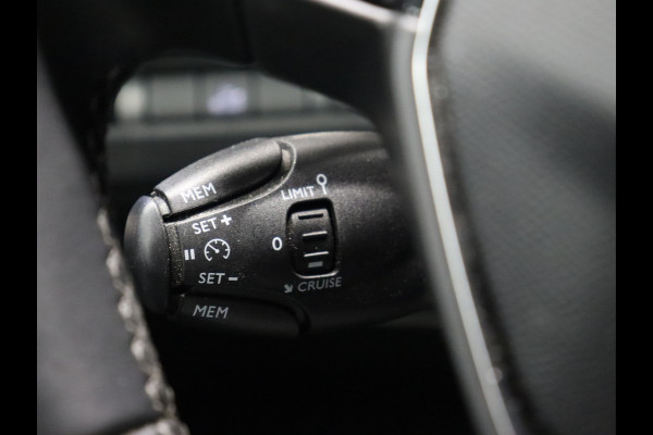 Peugeot 5008 1.2 PureTech Blue Lease Premium 7-Pers. [TREKHAAK, APPLE CARPLAY, ANDROID, CAMERA, CRUISE, NIEUWSTAAT]