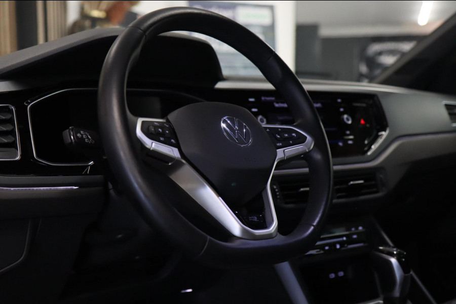 Volkswagen Polo 1.0 TSI 3X R-Line PANO/IQLIGHT/LANEASSIST/VOL