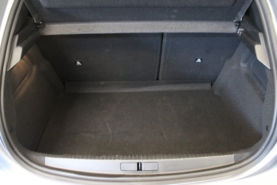 Peugeot 208 1.2 PureTech 100 Allure |ACC|Stoelverwarming|