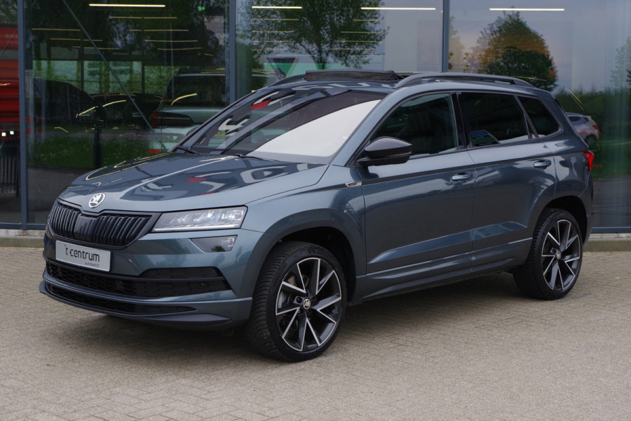 Škoda Karoq 1.5 TSI ACT 150 PK Automaat Sportline BNS, Trekhaak, Panoramadak, Camera, Adap. Cruise Control