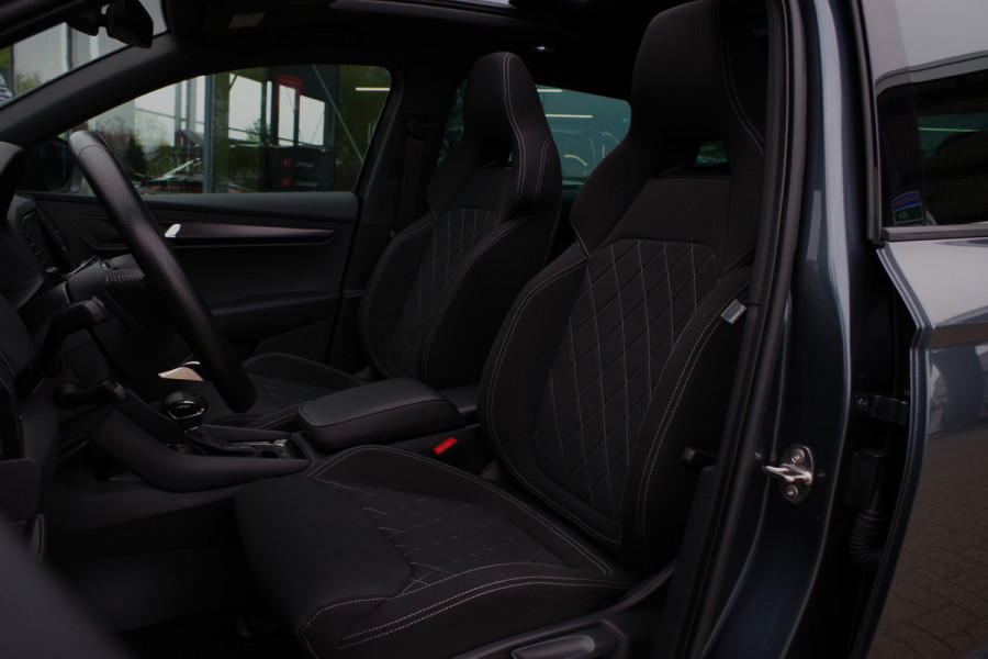 Škoda Karoq 1.5 TSI ACT 150 PK Automaat Sportline BNS, Trekhaak, Panoramadak, Camera, Adap. Cruise Control