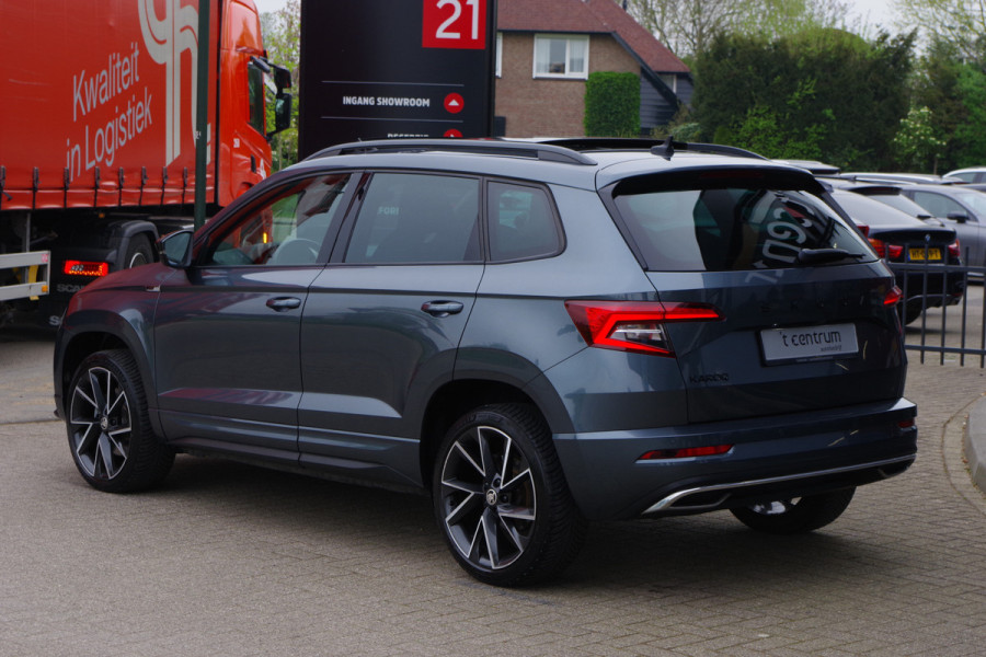 Škoda Karoq 1.5 TSI ACT 150 PK Automaat Sportline BNS, Trekhaak, Panoramadak, Camera, Adap. Cruise Control