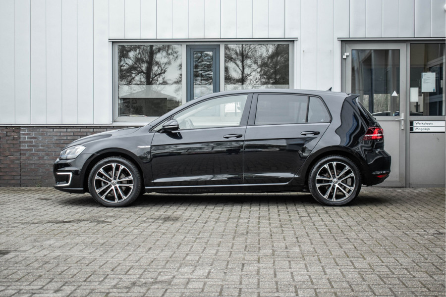 Volkswagen e-Golf | Cruise Control