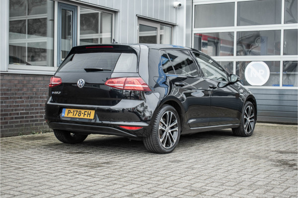 Volkswagen e-Golf | Cruise Control