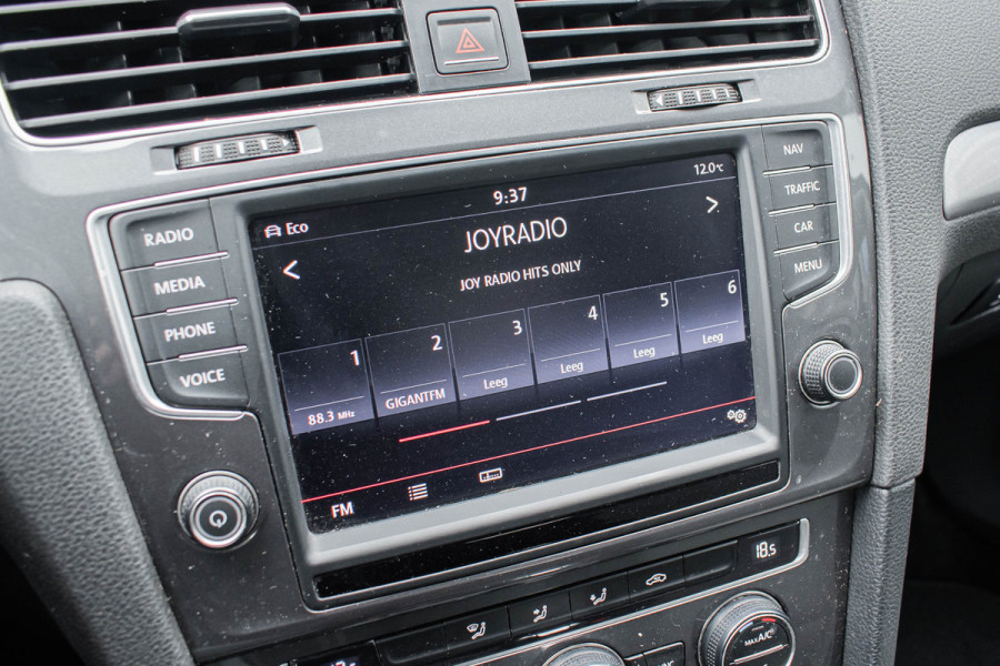 Volkswagen e-Golf | Cruise Control