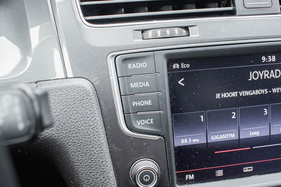 Volkswagen e-Golf | Cruise Control
