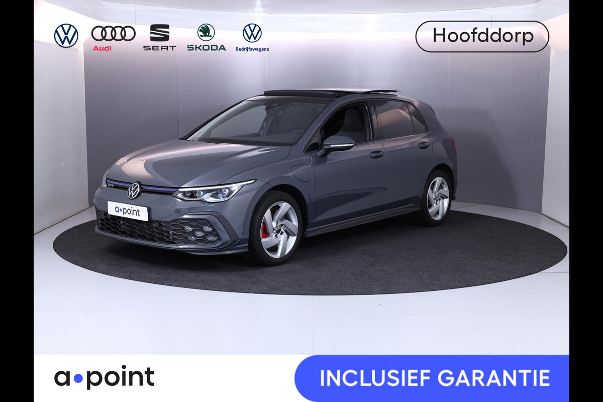 Volkswagen Golf 1.4 eHybrid GTE 245 pk Automaat (DSG) | Navigatie | Panoramadak | Parkeersensoren | Adaptieve cruise control | Stoelverwarming | Volkswagen Golf 1.4 eHybrid GTE 245 pk Automaat (DSG) | Navigatie | Panoramadak | Parkeersensoren | Adaptieve cruise control | Stoelverwarming |