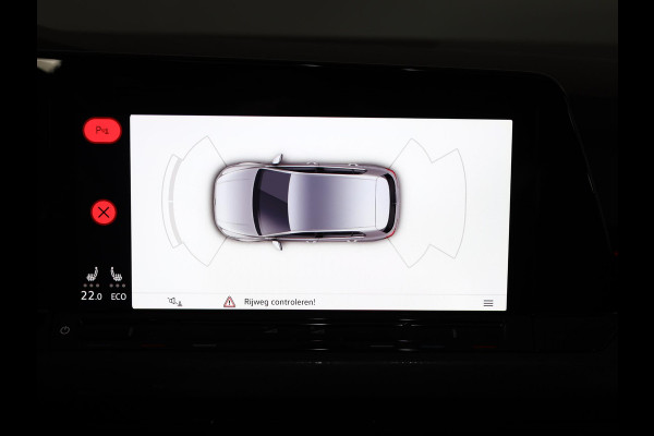 Volkswagen Golf 1.4 eHybrid GTE 245 pk Automaat (DSG) | Navigatie | Panoramadak | Parkeersensoren | Adaptieve cruise control | Stoelverwarming |