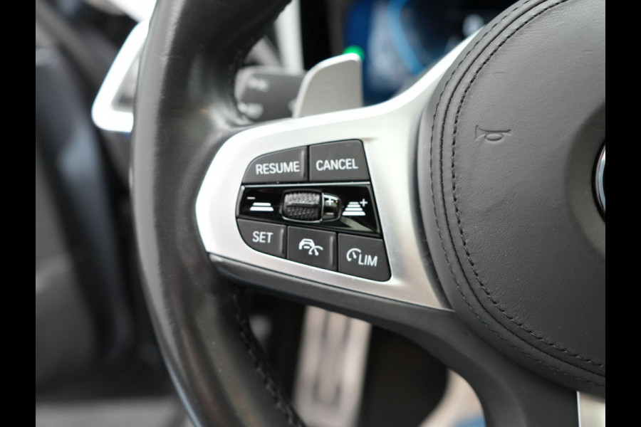 BMW 3 Serie Touring 330e M Sport Plug In Hybrid Dealer O.H. PHEV | Panodak | Lederen Sportstoelen Verwarmd | Adaptive Cruise | Navigatie | Apple Carplay | Camera | DAB | Sfeerverlichting |