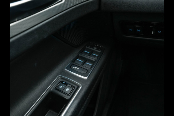 Jaguar XF 2.0 Portfolio Aut. *WINDSOR-FULL-LEATHER | BI-XENON | NAVI-FULLMAP | JAGUAR-AUDIO | CAMERA | COMFORT-SEATS | SHIFT-PADDLES | LANE-ASSIST | KEYLESS | HEATED-SEATS |  ECC | PDC | CRUISE | 18"ALU*
