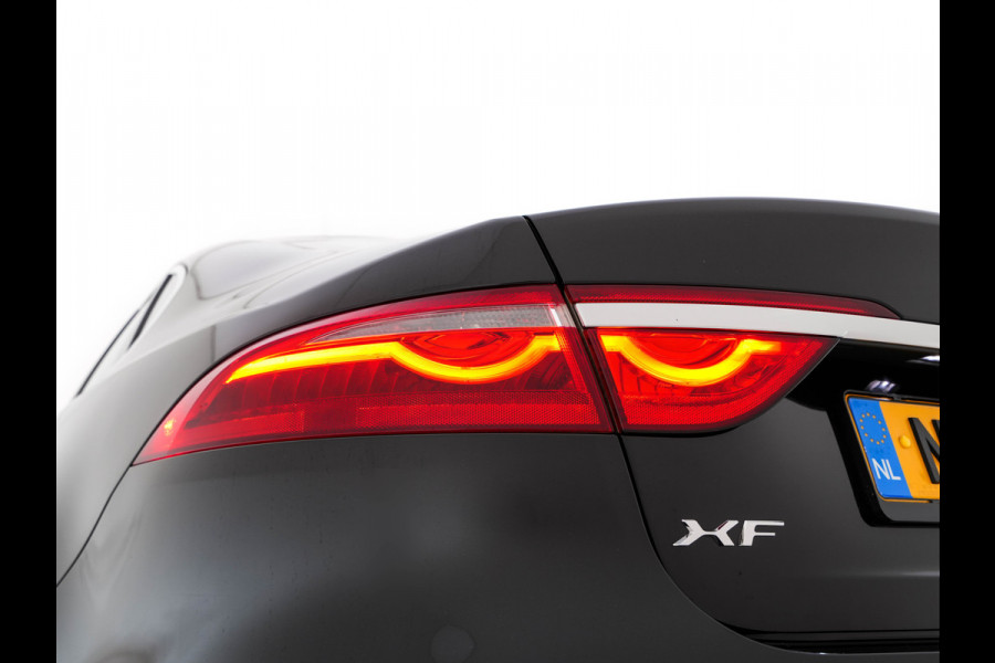Jaguar XF 2.0 Portfolio Aut. *WINDSOR-FULL-LEATHER | BI-XENON | NAVI-FULLMAP | JAGUAR-AUDIO | CAMERA | COMFORT-SEATS | SHIFT-PADDLES | LANE-ASSIST | KEYLESS | HEATED-SEATS |  ECC | PDC | CRUISE | 18"ALU*