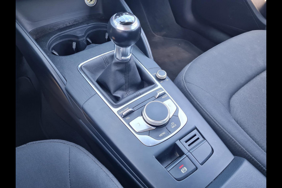 Audi A3 Sportback 30 TFSI Pro Line