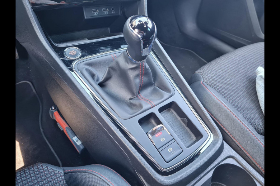 Seat León ST 1.0 TSI FR Ultimate Edition  | virtual cockpit | Beats pack |